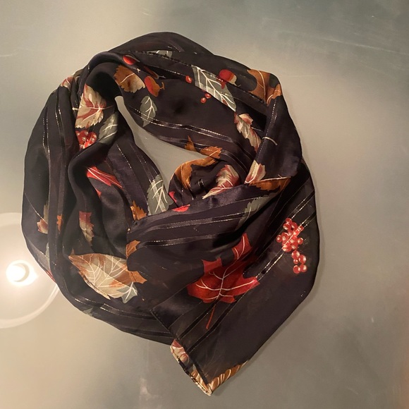 Cejon silk oblong scarf - Picture 2 of 9